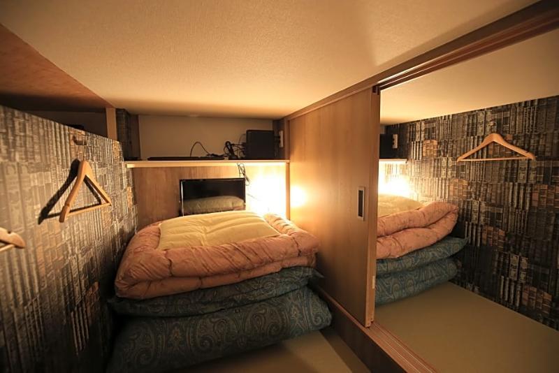 Cafe&Hostel Kimi To Ichigo Osaka Zewnętrze zdjęcie