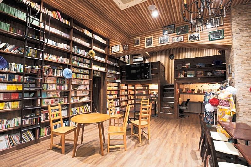 Cafe&Hostel Kimi To Ichigo Osaka Zewnętrze zdjęcie
